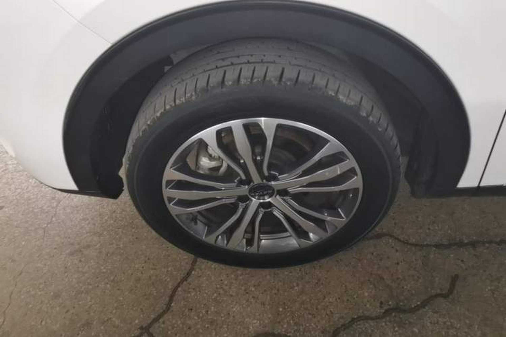 Used Haval F7 2021 2.0T Two-Wheel Drive i-Van Left Front Wheel Hub