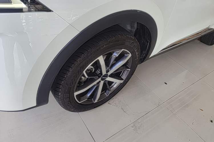 Used Haval F7 2021 1.5T Two-Wheel Drive i-Trend Left Front Wheel Hub