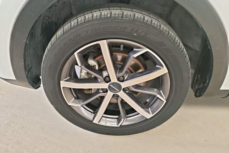 Used Haval F7 2021 1.5T Two-Wheel Drive i-Trend Left Front Wheel Hub