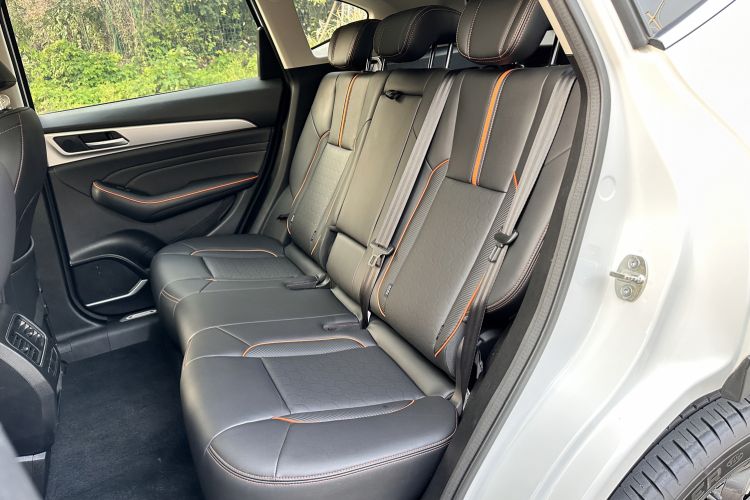 Used Haval F7 2021 1.5T Two-Wheel Drive i-Type Left Rear Seat