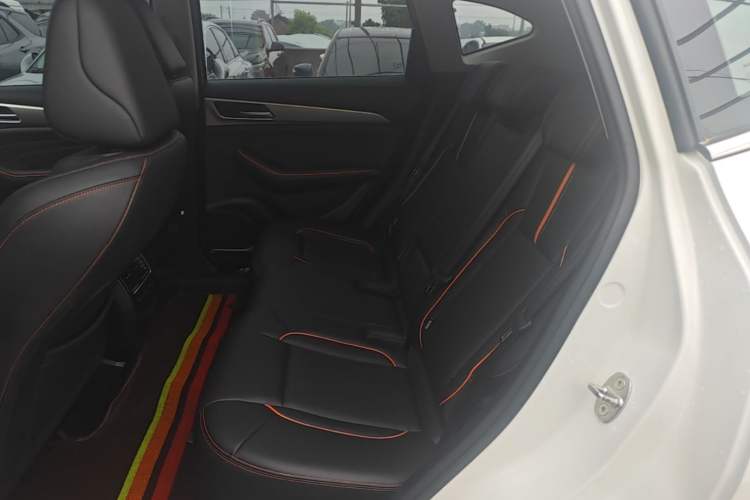 Used Haval F7 2021 1.5T Two-Wheel Drive iXuan Left Rear Seat