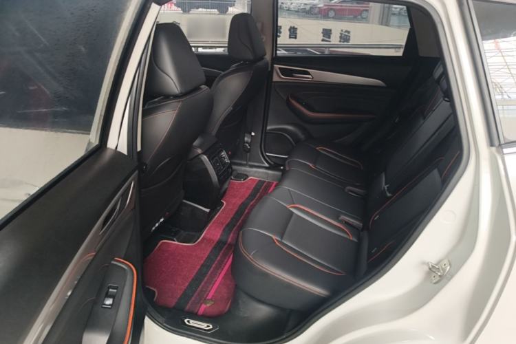 Used Haval F7 2021 2.0T Two-Wheel Drive i-Active Left Rear Seat