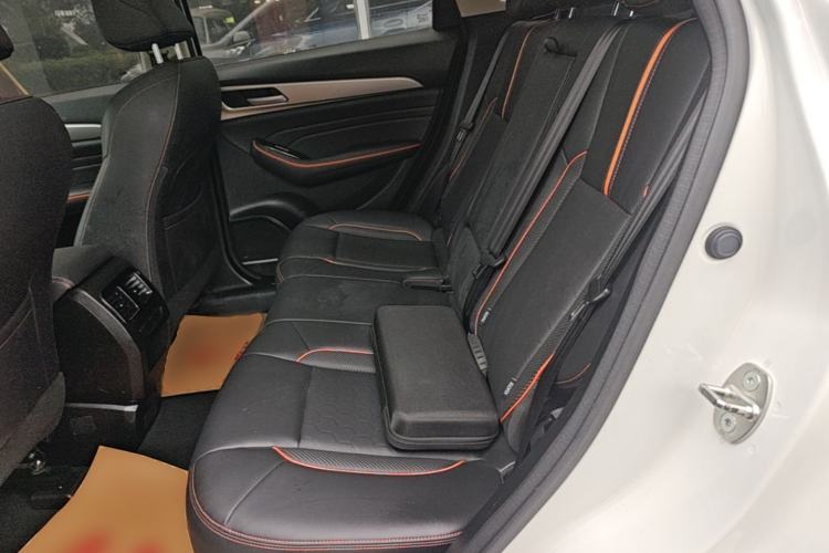 Used Haval F7 2021 2.0T Two-Wheel Drive i-Active Left Rear Seat