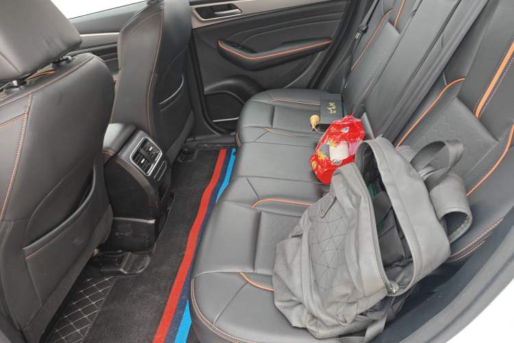 Used Haval F7 2021 1.5T Two-Wheel Drive iXuan Left Rear Seat