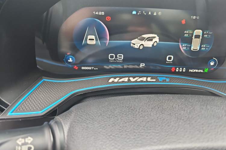 Used Haval F7 2021 2.0T All-Wheel Drive iJoy Odometer Close Up