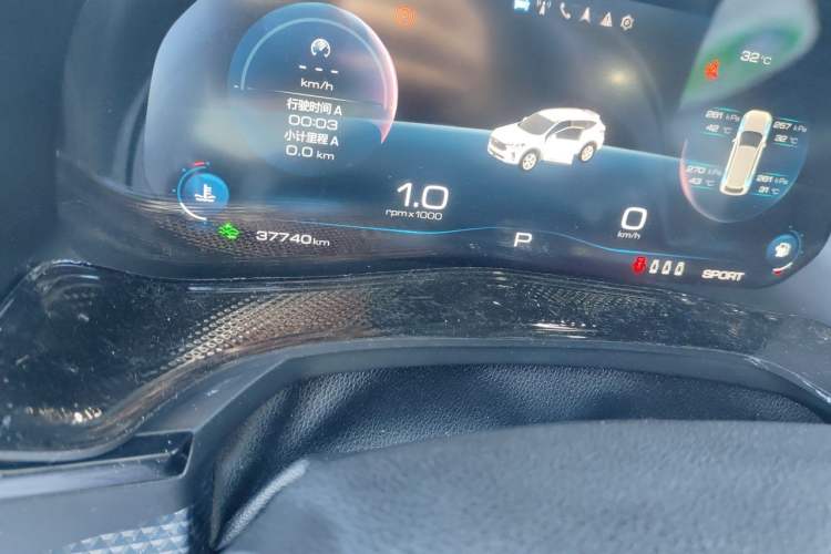 Used Haval F7 2021 1.5T Two-Wheel Drive i-Trend Odometer Close Up