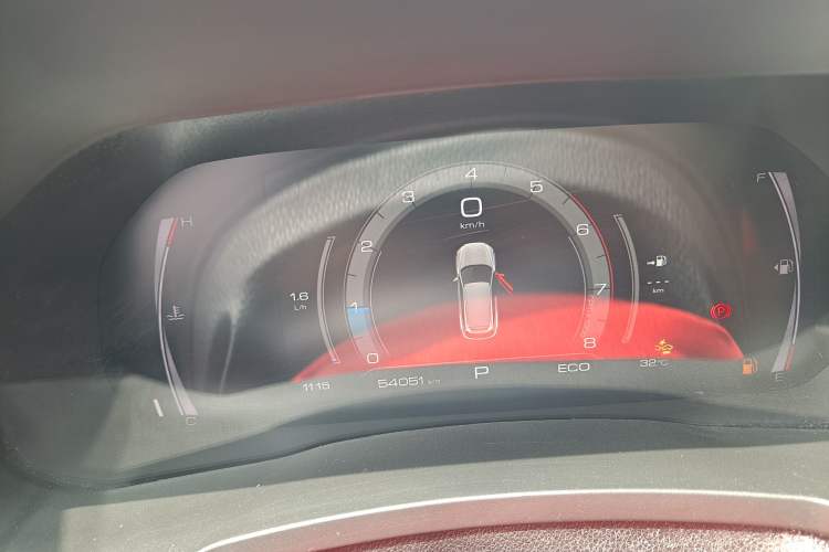 Used Haval F7 2021 1.5T Two-Wheel Drive i-Type Odometer Close Up