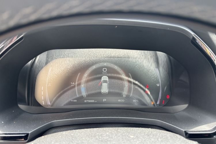 Used Haval F7 2021 1.5T Two-Wheel Drive iXuan Odometer Close Up
