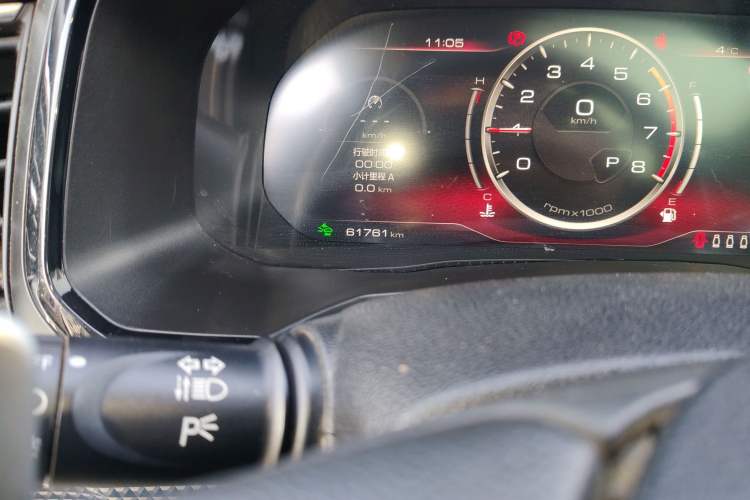 Used Haval F7 2021 2.0T All-Wheel Drive iJoy Odometer Close Up