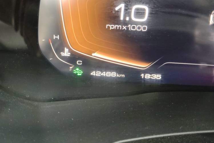 Used Haval F7 2021 1.5T Two-Wheel Drive i-Trend Odometer Close Up