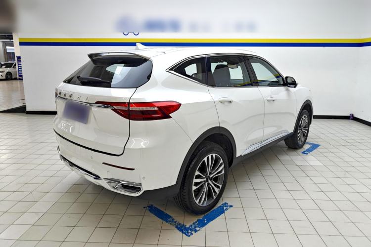 Used Haval F7 2021 2.0T Two-Wheel Drive i-Van Rear Right 45 Deg