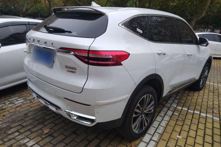 Used Haval F7 2021 2.0T All-Wheel Drive iJoy Rear Right 45 Deg