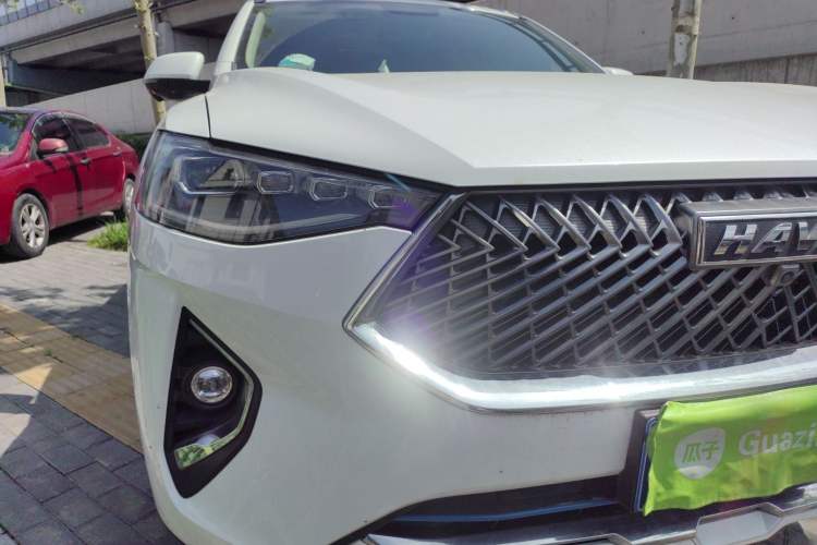 Used Haval F7 2021 1.5T Two-Wheel Drive iXuan Right Front Headlight
