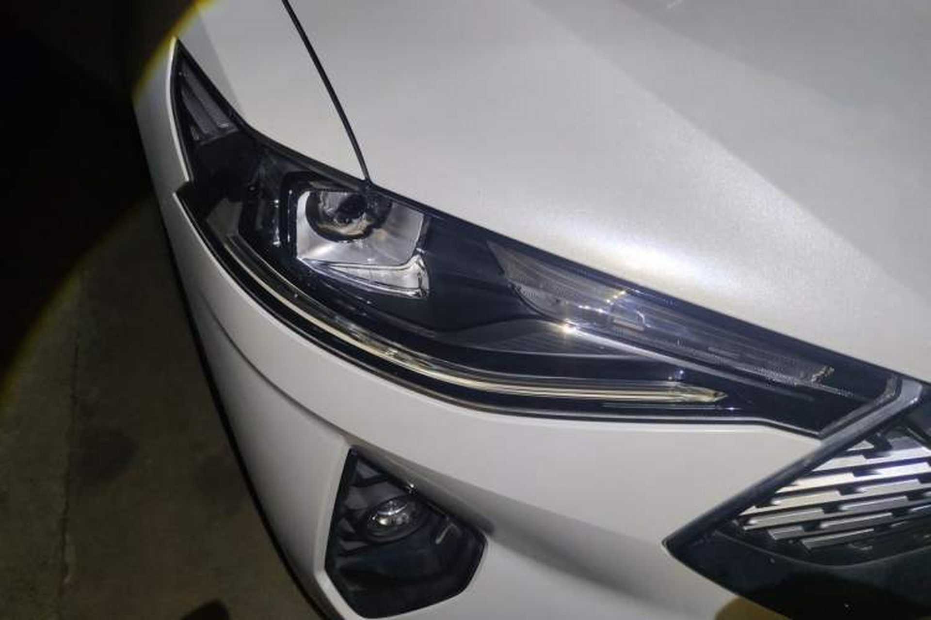 Used Haval F7 2021 1.5T Two-Wheel Drive iCool Right Front Headlight