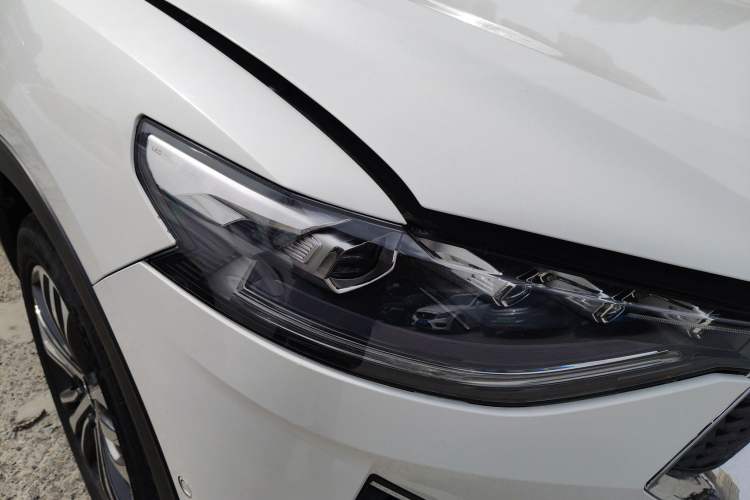 Used Haval F7 2021 2.0T All-Wheel Drive iJoy Right Front Headlight