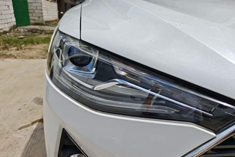 Used Haval F7 2021 1.5T Two-Wheel Drive iCool Right Front Headlight