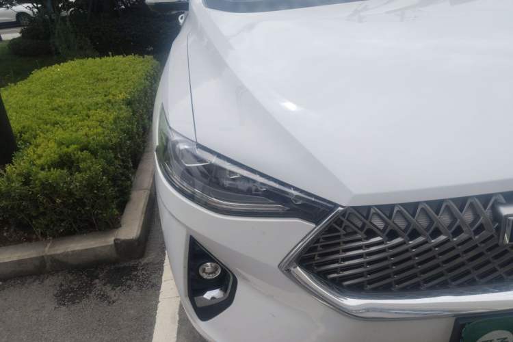 Used Haval F7 2021 1.5T Two-Wheel Drive iXuan Right Front Headlight