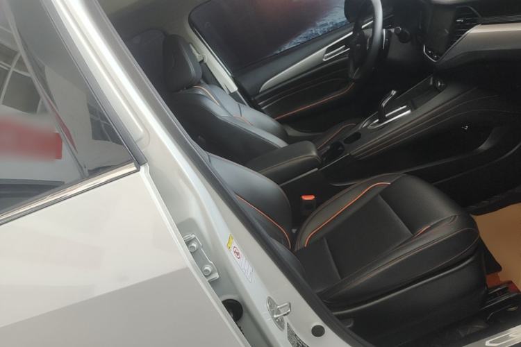 Used Haval F7 2021 1.5T Two-Wheel Drive iXuan Right Front Seat