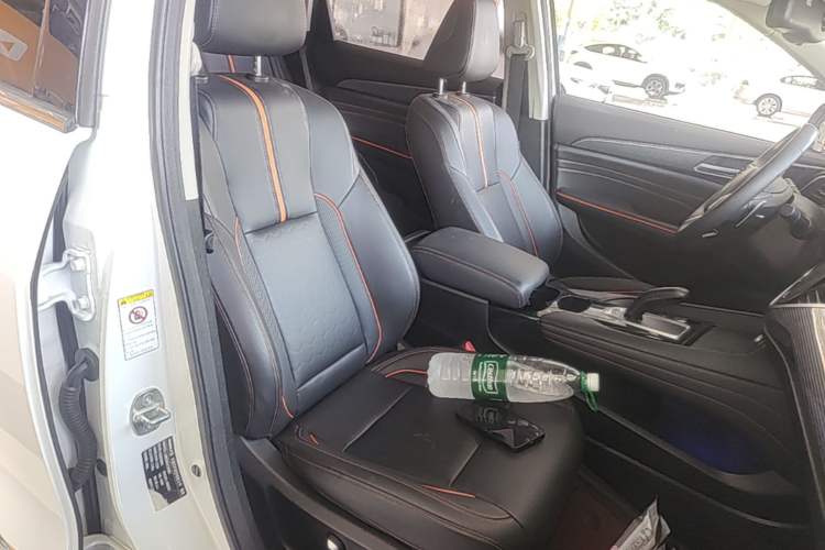 Used Haval F7 2021 1.5T Two-Wheel Drive i-Trend Right Front Seat