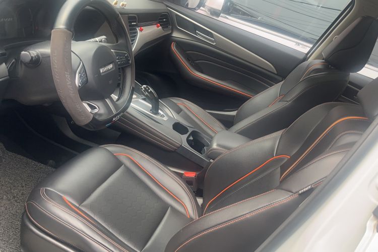Used Haval F7 2021 1.5T Two-Wheel Drive iXuan Right Front Seat