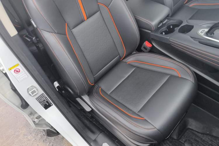 Used Haval F7 2021 1.5T Two-Wheel Drive iXuan Right Front Seat