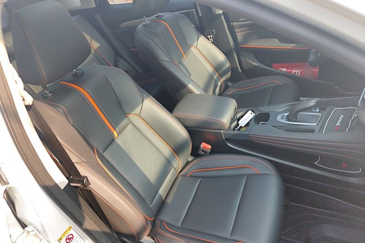 Used Haval F7 2021 1.5T Two-Wheel Drive iXuan Right Front Seat