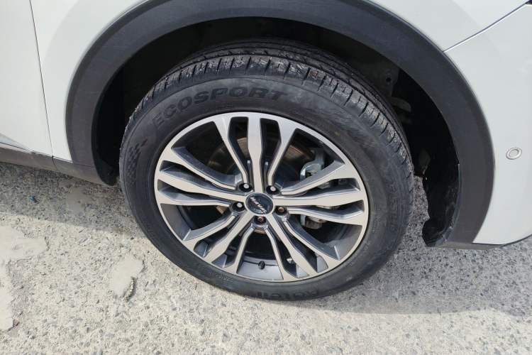 Used Haval F7 2021 2.0T All-Wheel Drive iJoy Right Front Wheel Hub