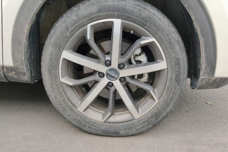 Used Haval F7 2021 1.5T Two-Wheel Drive i-Trend Right Front Wheel Hub