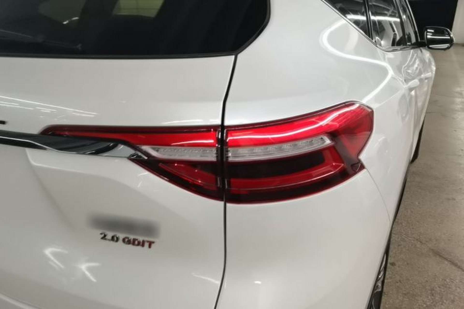 Used Haval F7 2021 2.0T Two-Wheel Drive i-Van Right Rear Taillight