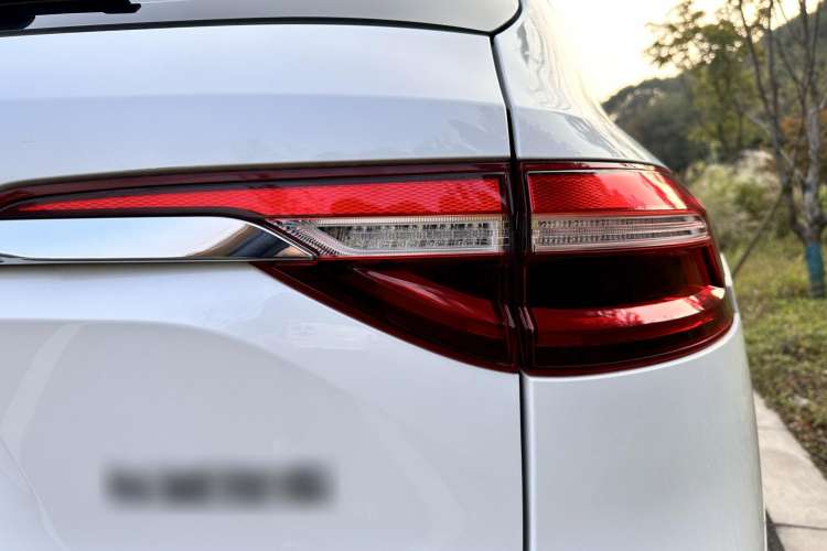Used Haval F7 2021 1.5T Two-Wheel Drive i-Type Right Rear Taillight