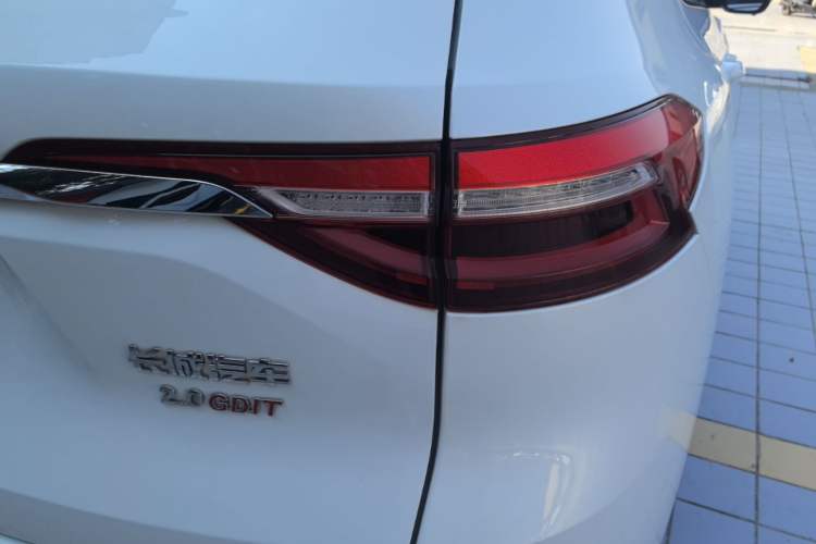 Used Haval F7 2021 2.0T Two-Wheel Drive i-Active Right Rear Taillight