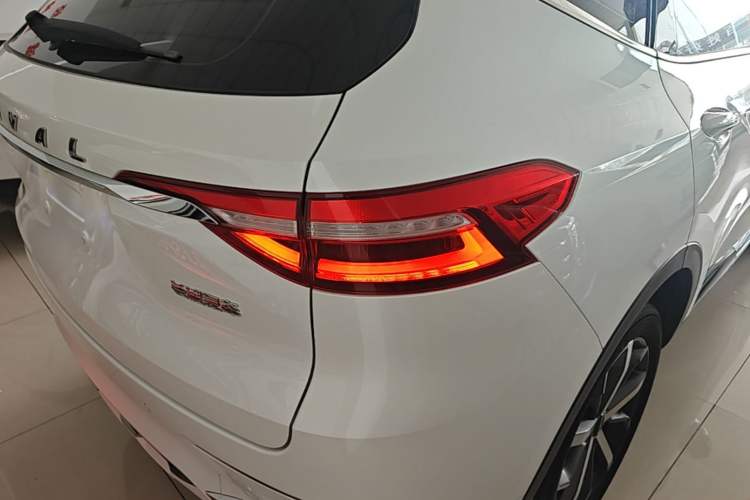 Used Haval F7 2021 1.5T Two-Wheel Drive i-Trend Right Rear Taillight