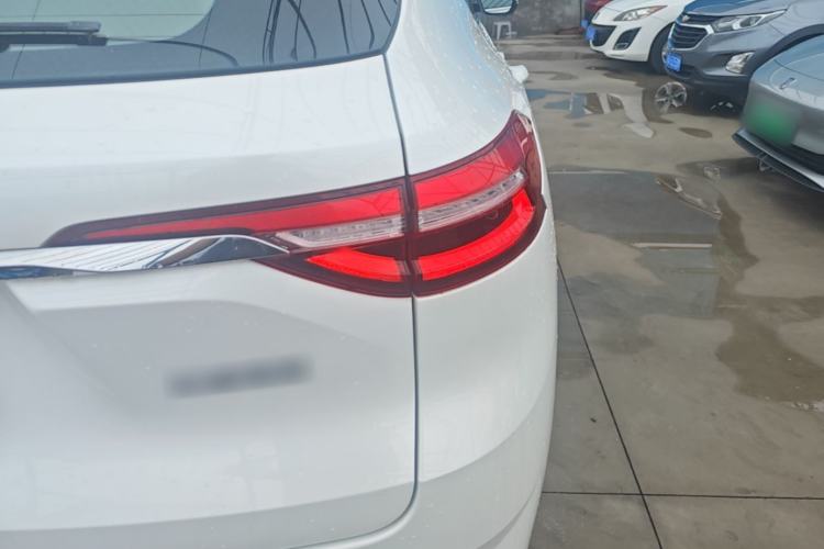 Used Haval F7 2021 1.5T Two-Wheel Drive iXuan Right Rear Taillight