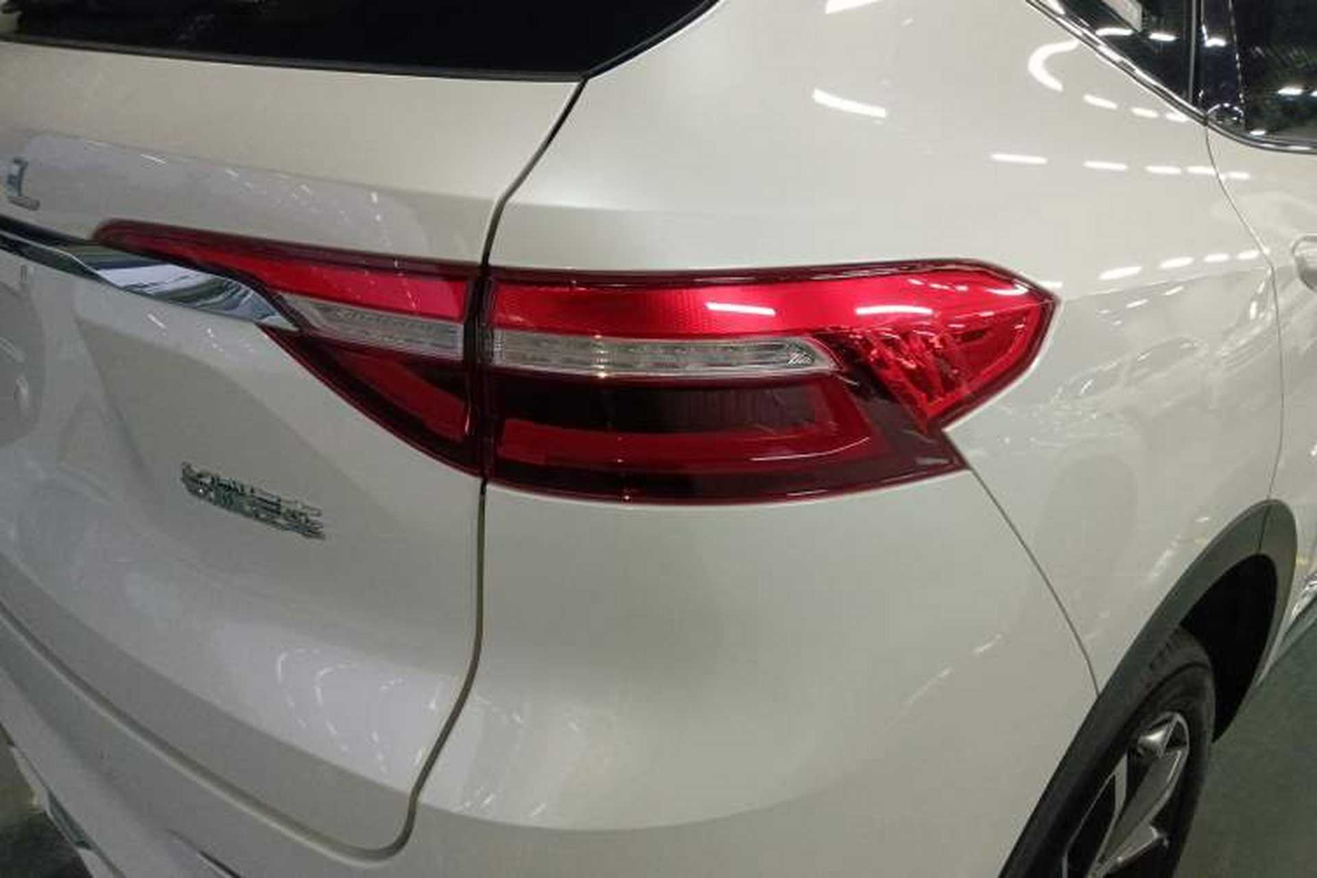 Used Haval F7 2021 1.5T Two-Wheel Drive i-Type Right Rear Taillight