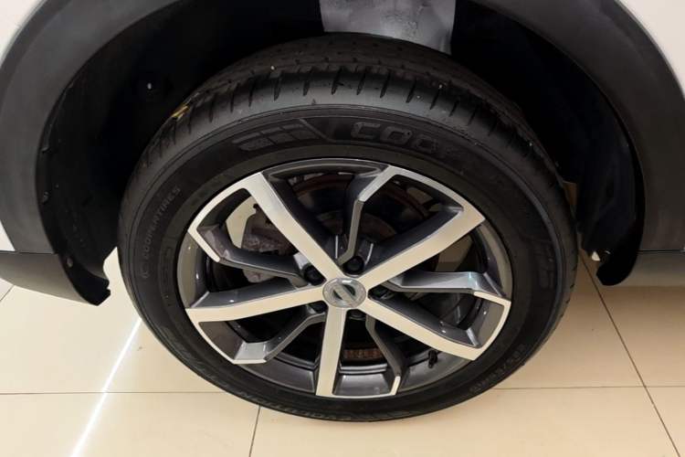 Used Haval F7 2021 1.5T Two-Wheel Drive i-Trend Right Rear Wheel Hub