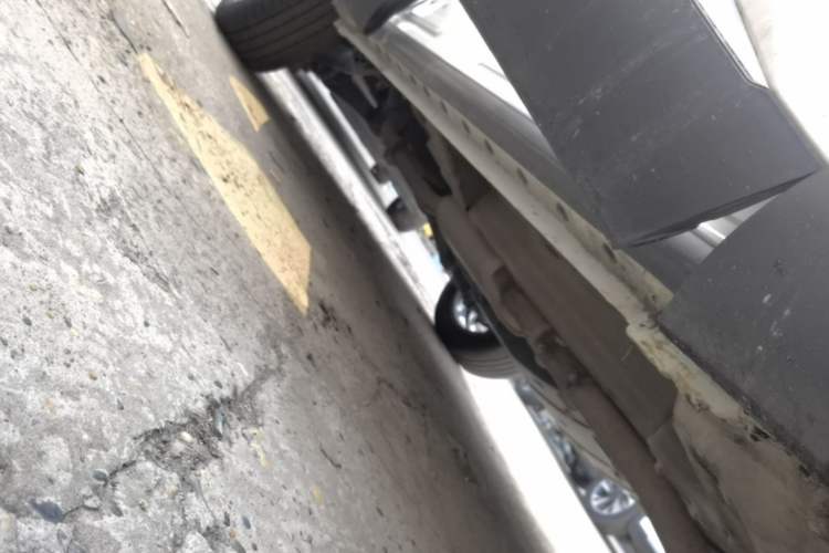 Used Haval F7 2021 1.5T Two-Wheel Drive i-Trend Right Side Sill
