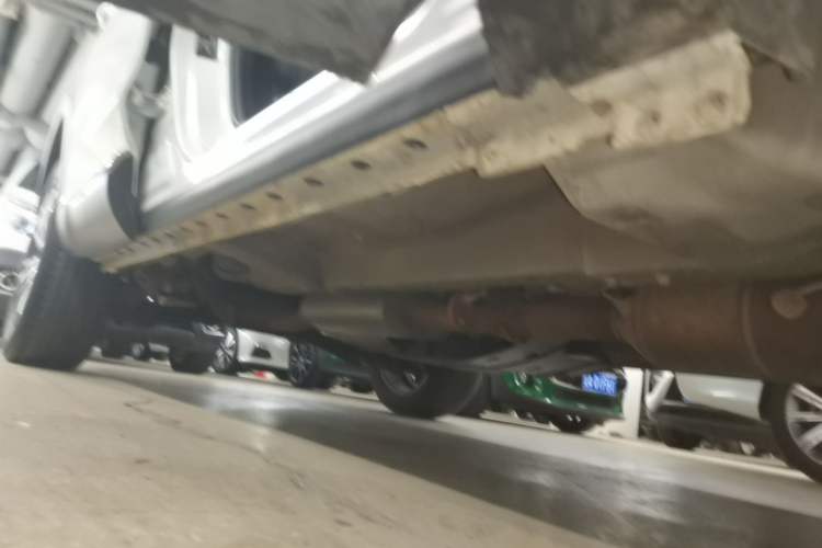 Used Haval F7 2021 2.0T Two-Wheel Drive i-Van Right Side Sill