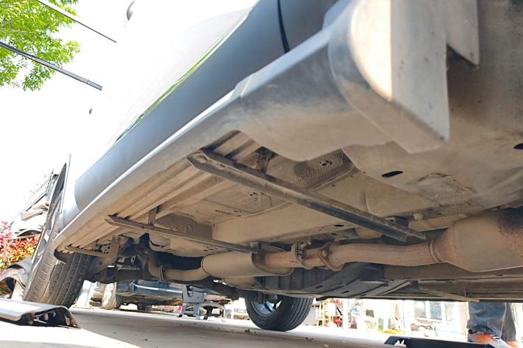 Used Haval F7 2021 1.5T Two-Wheel Drive iXuan Right Side Sill