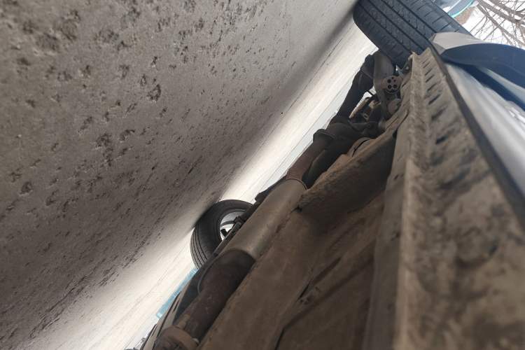 Used Haval F7 2021 1.5T Two-Wheel Drive iXuan Right Side Sill