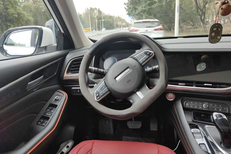 Used Haval F7 2021 2.0T Two-Wheel Drive i-Van Steering Wheel