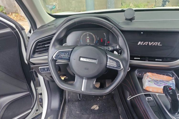 Used Haval F7 2021 1.5T Two-Wheel Drive iXuan Steering Wheel