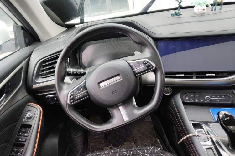 Used Haval F7 2021 1.5T Two-Wheel Drive iXuan Steering Wheel