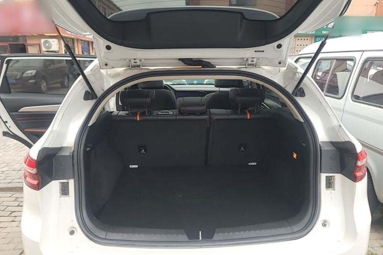 Used Haval F7 2021 1.5T Two-Wheel Drive i-Type Trunk