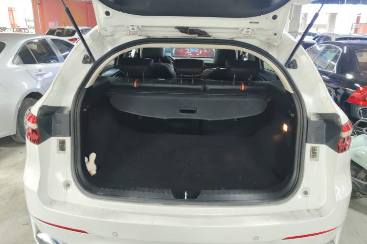 Used Haval F7 2021 1.5T Two-Wheel Drive i-Trend Trunk