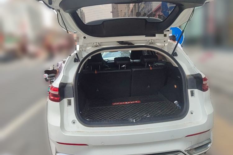 Used Haval F7 2021 1.5T Two-Wheel Drive i-Type Trunk