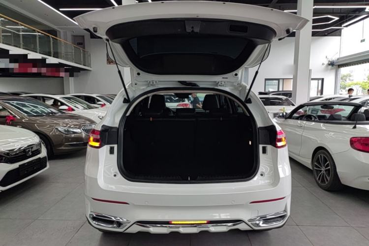 Used Haval F7 2021 1.5T Two-Wheel Drive i-Type Trunk
