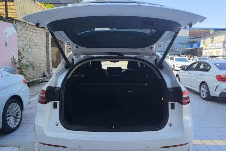Used Haval F7 2021 2.0T Two-Wheel Drive i-Active Trunk