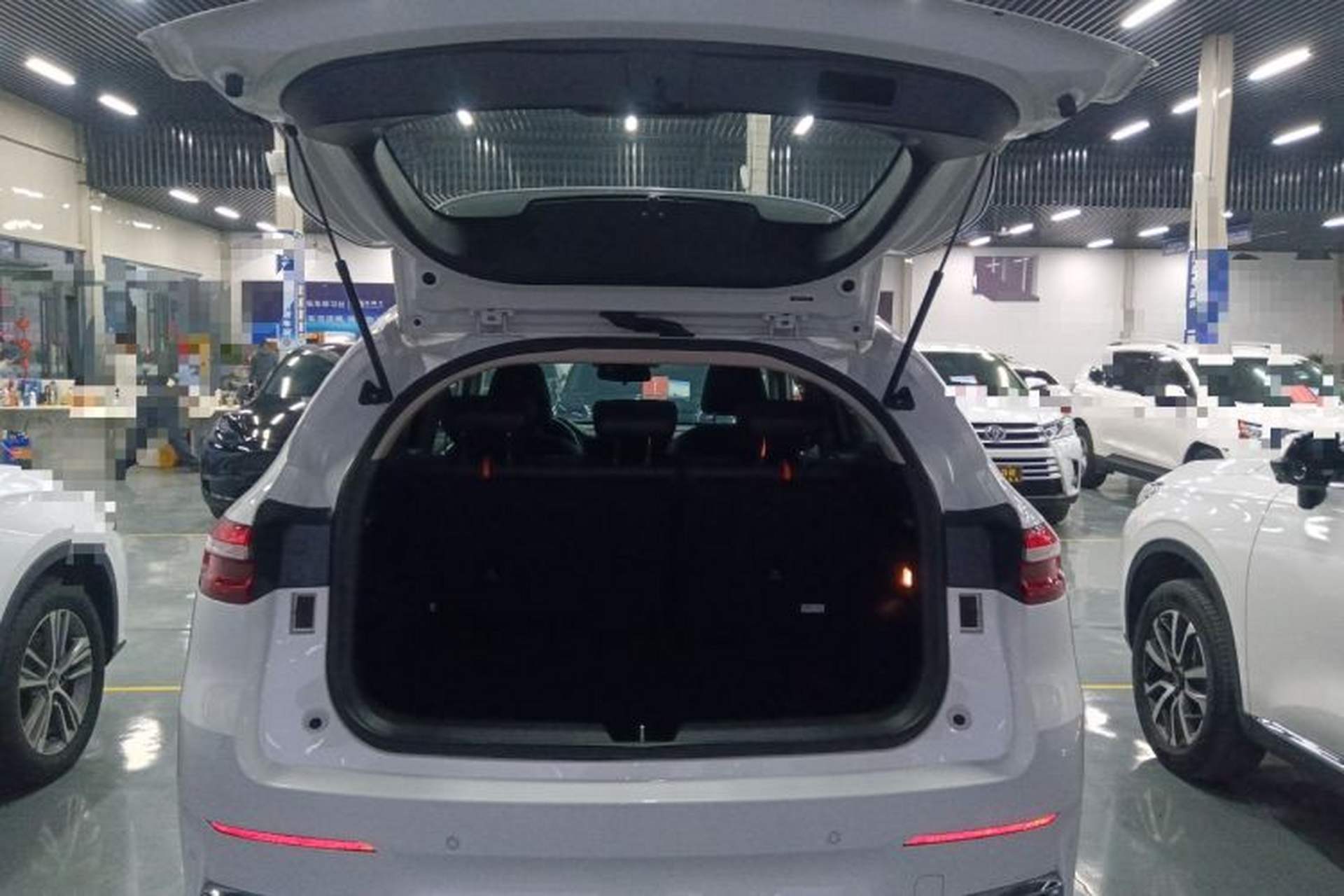 Used Haval F7 2021 1.5T Two-Wheel Drive i-Type Trunk