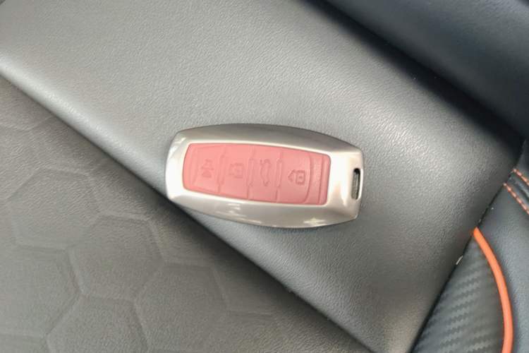 Used Haval F7 2021 1.5T Two-Wheel Drive i-Trend Vehicle Key