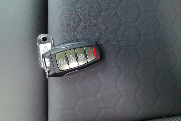Used Haval F7 2021 1.5T Two-Wheel Drive iXuan Vehicle Key